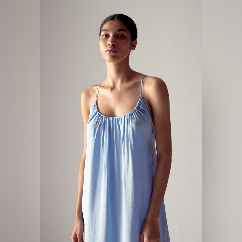 Zara Flowy Midi Dress - Picture 4 of 9